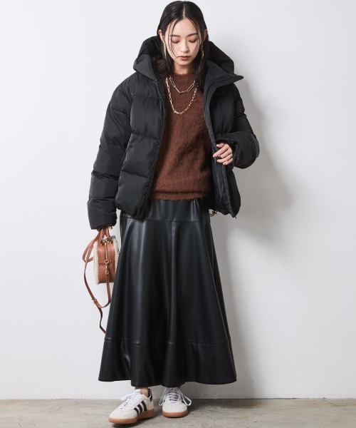 CHIC STYLE（シックスタイル）の「ヘアリークルーネックニット＜大きいサイズ有＞シックスタイル（ニット/セーター・レディース・グレー/ブラック/ブラウン・5L/L/M/4L/3L/LL）」の11枚目の写真