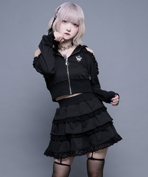 ililil(イルイルイル)の「『ililil/イルイルイル』【†ぴえん卒業†スウェットパーカー&ティアードスカートセット】(セットアップ・レディース・ブラック/レオパード・FREE)」の4枚目の写真