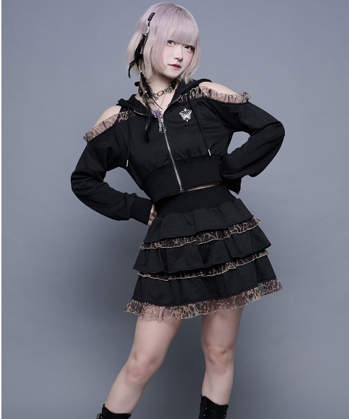 ililil(イルイルイル)の「『ililil/イルイルイル』【†ぴえん卒業†スウェットパーカー&ティアードスカートセット】(セットアップ・レディース・ブラック/レオパード・FREE)」の10枚目の写真