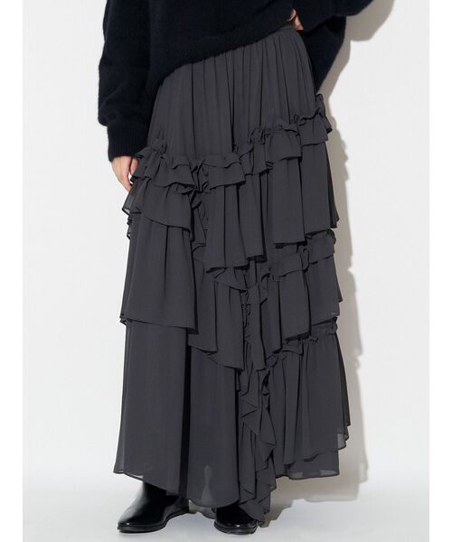 ELENDEEK（エレンディーク）の「シフォンティアードスカート（スカート・レディース・チャコールグレー/ボルドー・01/02）」の2枚目の写真