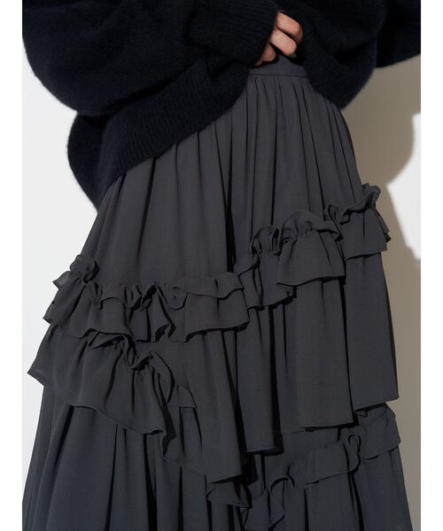 ELENDEEK（エレンディーク）の「シフォンティアードスカート（スカート・レディース・チャコールグレー/ボルドー・01/02）」の9枚目の写真