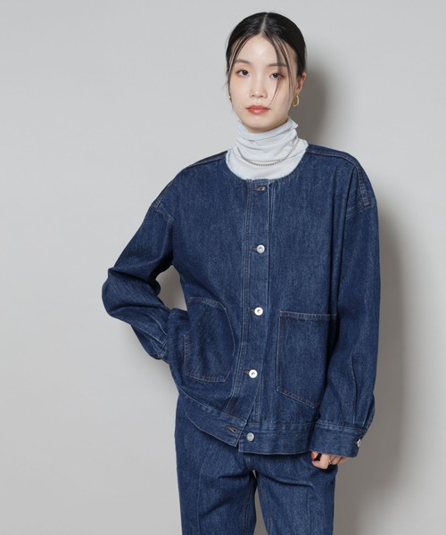 NANO universe（ナノユニバース）の「ノーカラーデニムジャケット（デニムジャケット・レディース・ライトブルー/ダークネイビー/ネイビー・FREE）」の16枚目の写真