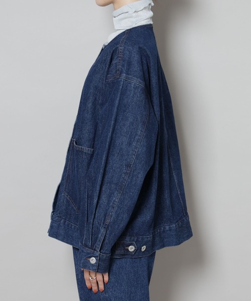 NANO universe（ナノユニバース）の「ノーカラーデニムジャケット（デニムジャケット・レディース・ライトブルー/ダークネイビー/ネイビー・FREE）」の12枚目の写真