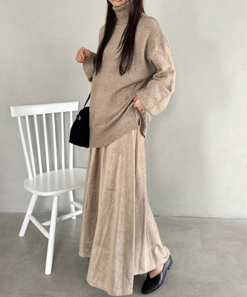 MYMOOD.（マイムード）の「ベロアロングスカート（スカート・レディース・ベージュ/ブラウン/ブラック・FREE）」の3枚目の写真