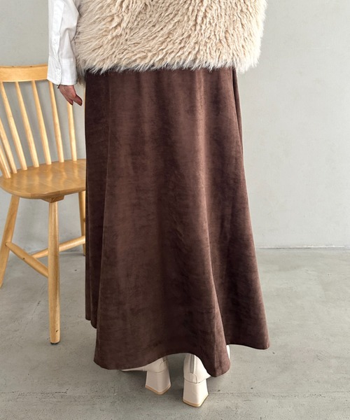 MYMOOD.（マイムード）の「ベロアロングスカート（スカート・レディース・ベージュ/ブラウン/ブラック・FREE）」の20枚目の写真