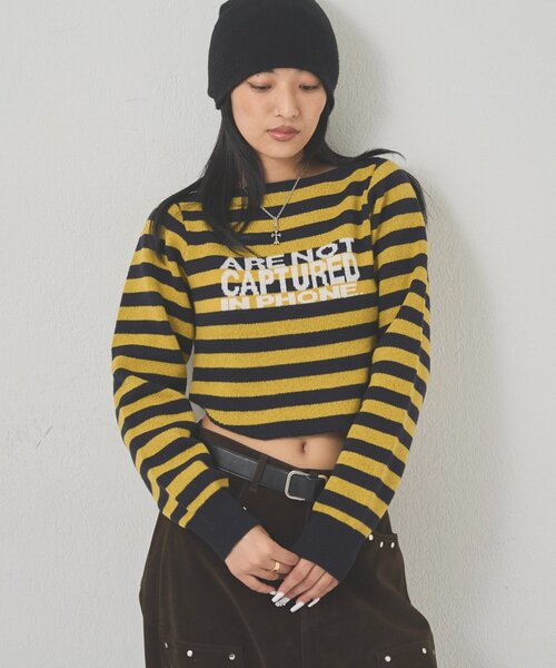 WHO'S WHO gallery(フーズフーギャラリー)の「2WAY ロゴボーダーフーディニット(ニット/セーター・レディース・チャコールグレー/ブラウン/イエロー・FREE)」の9枚目の写真