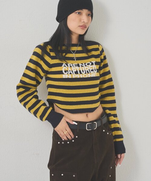 WHO'S WHO gallery(フーズフーギャラリー)の「2WAY ロゴボーダーフーディニット(ニット/セーター・レディース・チャコールグレー/ブラウン/イエロー・FREE)」の11枚目の写真