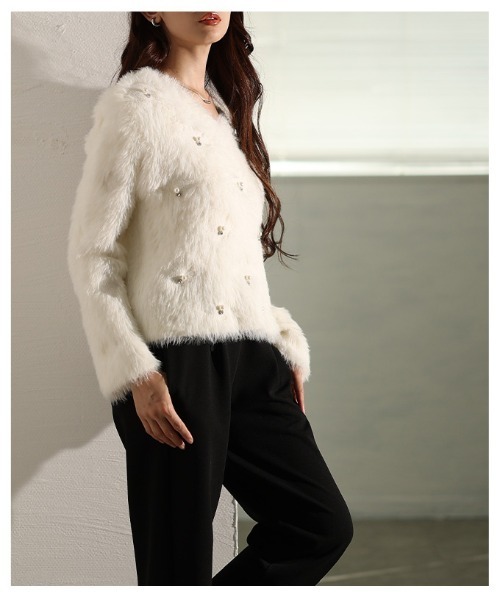 Sawa a la mode（サワアラモード）の「パール付きシャギーニットトップス（ニット/セーター・レディース・グレー/ホワイト/ピンク・FREE）」の17枚目の写真