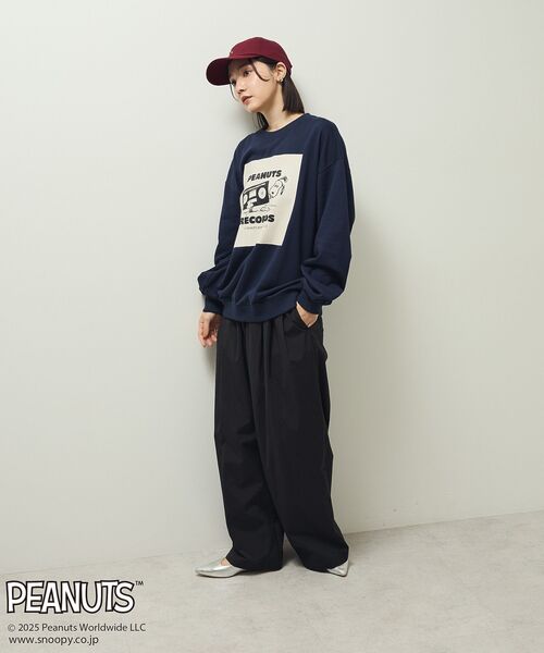 PEANUTS(ピーナッツ)の「■PEANUTS スヌーピーミニ刺繍キャップ(キャップ・レディース・ブラック/ボルドー・FREE)」の5枚目の写真