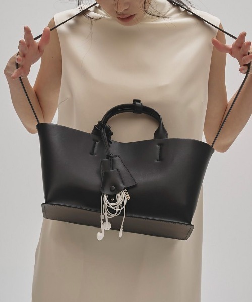 TODAYFULブラックレザー ハンドバッグ クッション型 楽天市場