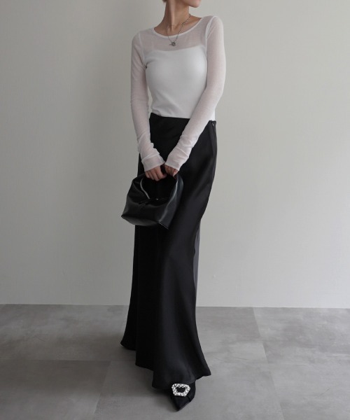 Rashik（ラシク）の「リブシアークルーネックトップス（Tシャツ/カットソー・レディース・レッド/ホワイト/ピンク/ブラック/グレー・FREE）」の6枚目の写真