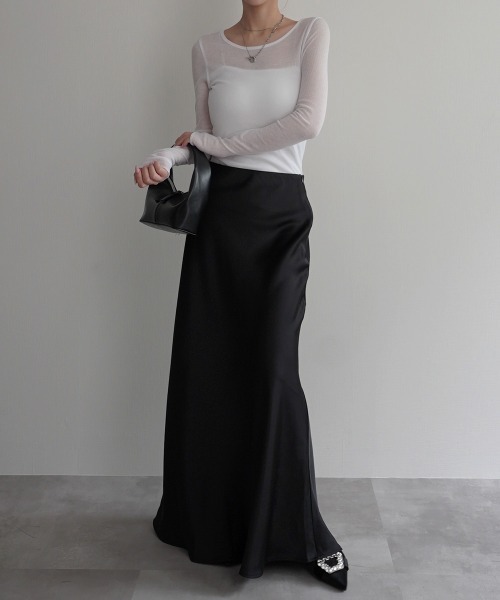 Rashik（ラシク）の「リブシアークルーネックトップス（Tシャツ/カットソー・レディース・レッド/ホワイト/ピンク/ブラック/グレー・FREE）」の9枚目の写真