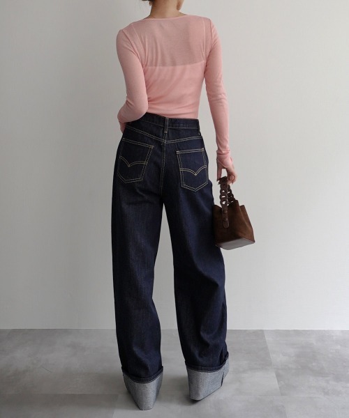 Rashik（ラシク）の「リブシアークルーネックトップス（Tシャツ/カットソー・レディース・レッド/ホワイト/ピンク/ブラック/グレー・FREE）」の12枚目の写真