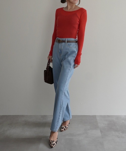 Rashik（ラシク）の「リブシアークルーネックトップス（Tシャツ/カットソー・レディース・レッド/ホワイト/ピンク/ブラック/グレー・FREE）」の17枚目の写真