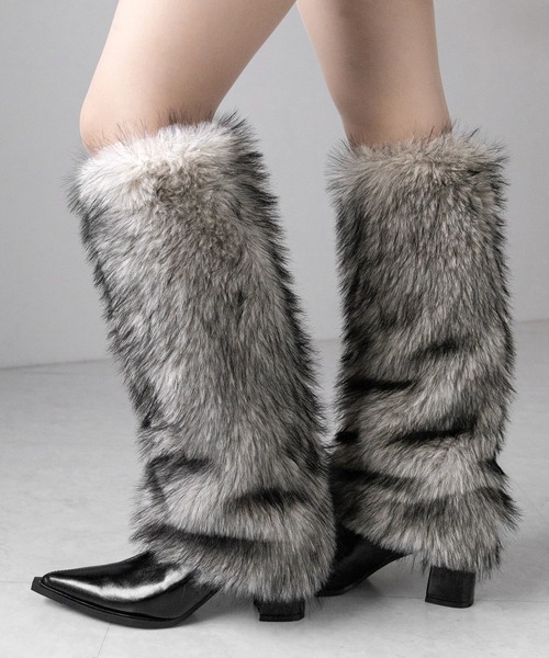 me+em select(ミームセレクト)の「【 2color 】ミックスフェイクファーロングカバーブーツ / mix fake fur long cover boots(ブーツ・レディース・ブラック/ベージュ・37/38/39/40)」の8枚目の写真