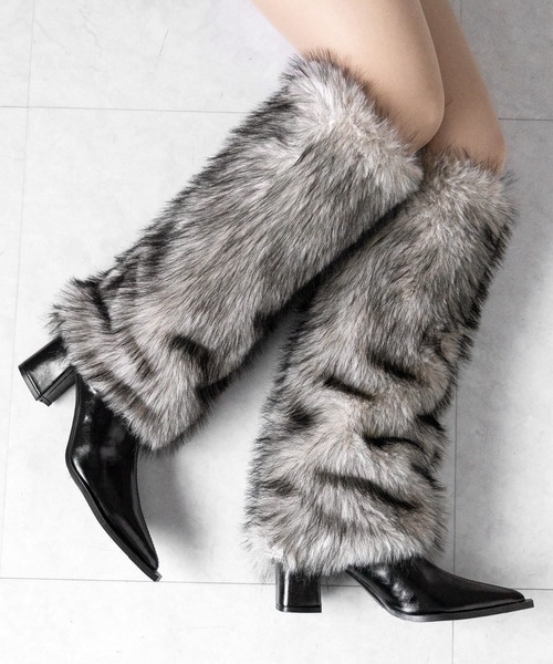 me+em select(ミームセレクト)の「【 2color 】ミックスフェイクファーロングカバーブーツ / mix fake fur long cover boots(ブーツ・レディース・ブラック/ベージュ・37/38/39/40)」の14枚目の写真