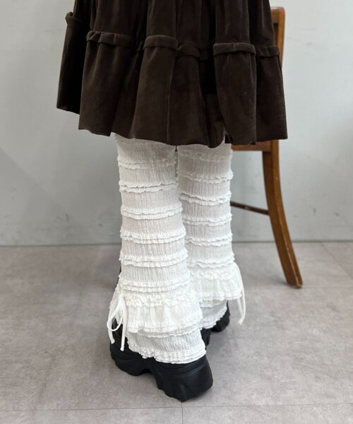 w closet(ダブルクローゼット)の「フリルリボンロングパンツ(その他パンツ・レディース・ブラック/オフホワイト/グリーン・SMALL/MEDIUM)」の6枚目の写真