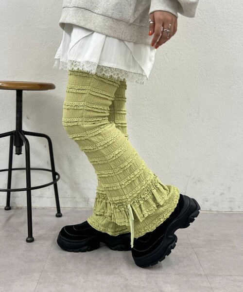 w closet(ダブルクローゼット)の「フリルリボンロングパンツ(その他パンツ・レディース・ブラック/オフホワイト/グリーン・SMALL/MEDIUM)」の20枚目の写真