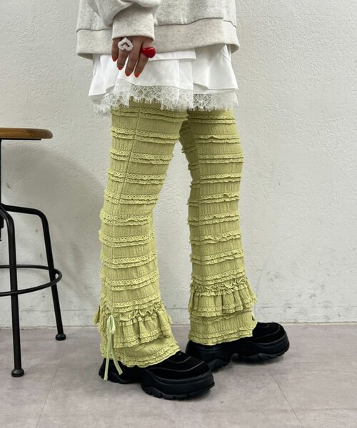 w closet(ダブルクローゼット)の「フリルリボンロングパンツ(その他パンツ・レディース・ブラック/オフホワイト/グリーン・SMALL/MEDIUM)」の22枚目の写真