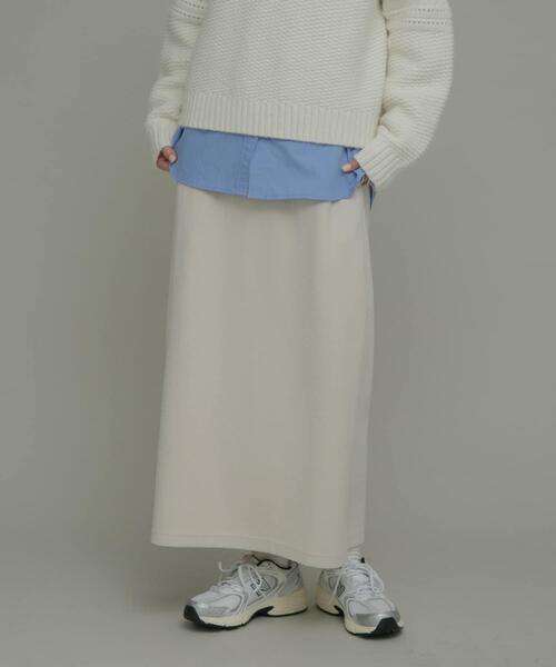 URBAN RESEARCH Sonny Label(アーバンリサーチサニーレーベル)の「『UR TECH』蓄熱ジャージーIラインスカート(スカート・レディース・ブラック/アイボリー/グレー・FREE)」の2枚目の写真