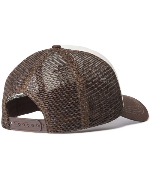 NOMANUAL（NOMANUAL）の「EMBLEM TRUCKER CAP - BROWN（キャップ・レディース・その他・FREE）」の2枚目の写真