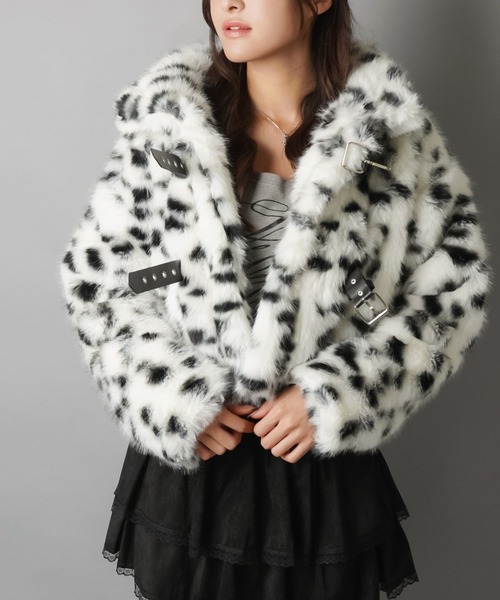 セール】ショート丈フェイクファーコート/カウ柄/2ベルト（ダウン