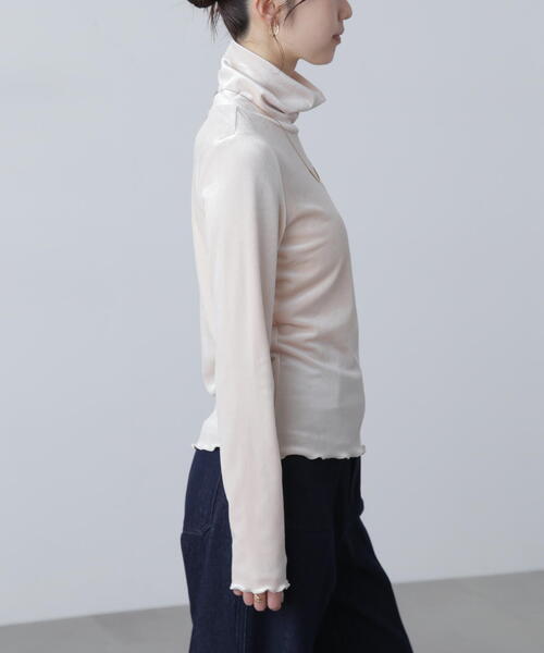 FREE'S MART（フリーズマート）の「◆〈ＭＦＭ〉ベロアタートルカットソー（Tシャツ/カットソー・レディース・グレー/ホワイト・FREE）」の17枚目の写真