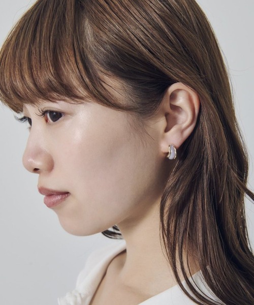 GOLDY(ゴールディ)の「【GOLDY】ウェービー カラー × メタル ピアス 1251114(ピアス(両耳用)・レディース・その他3/その他2/その他4/マルチ・FREE)」の9枚目の写真