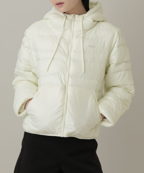 AMESWORLDWIDE(アメスワールドワイド)の「【UNISEX】AMES WORLDWIDE /ライトフードダウンジャケット(ダウンジャケット/コート・レディース・ブラック/アイボリー/ラベンダー・SMALL/MEDIUM)」の1枚目の写真
