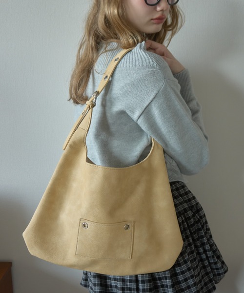 Birthday room(バースデイルーム)の「フェイクレザーベルトバッグ/Faux leather belt bag(ショルダーバッグ・レディース・イエロー/ブラウン/ブラック・FREE)」の1枚目の写真