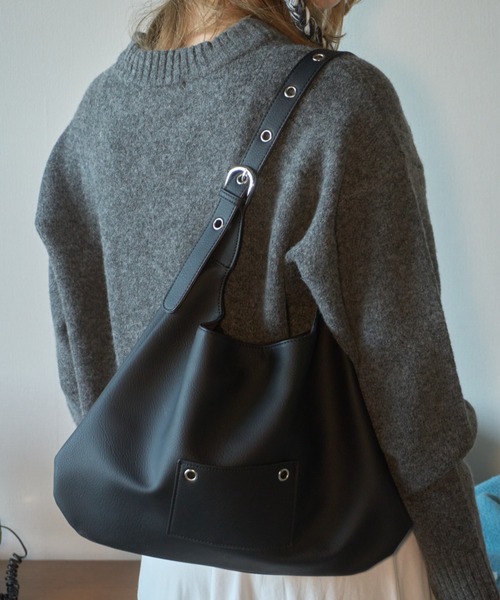 Birthday room(バースデイルーム)の「フェイクレザーベルトバッグ/Faux leather belt bag(ショルダーバッグ・レディース・イエロー/ブラウン/ブラック・FREE)」の2枚目の写真