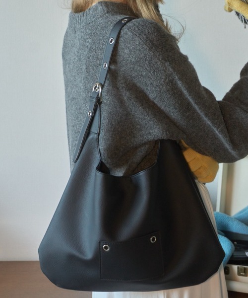 Birthday room(バースデイルーム)の「フェイクレザーベルトバッグ/Faux leather belt bag(ショルダーバッグ・レディース・イエロー/ブラウン/ブラック・FREE)」の21枚目の写真