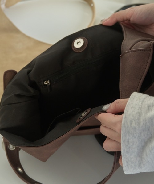 Birthday room(バースデイルーム)の「フェイクレザーベルトバッグ/Faux leather belt bag(ショルダーバッグ・レディース・イエロー/ブラウン/ブラック・FREE)」の20枚目の写真