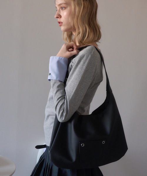 Birthday room(バースデイルーム)の「フェイクレザーベルトバッグ/Faux leather belt bag(ショルダーバッグ・レディース・イエロー/ブラウン/ブラック・FREE)」の5枚目の写真