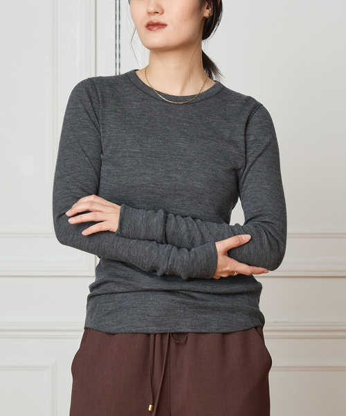 IENA LA BOUCLE（イエナラブークル）の「IENA LA BOUCLE ウールテレコクルーネックプルオーバー（Tシャツ/カットソー・レディース・チャコールグレー/レッド・FREE）」の3枚目の写真