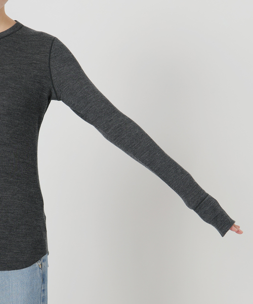 IENA LA BOUCLE（イエナラブークル）の「IENA LA BOUCLE ウールテレコクルーネックプルオーバー（Tシャツ/カットソー・レディース・チャコールグレー/レッド・FREE）」の18枚目の写真