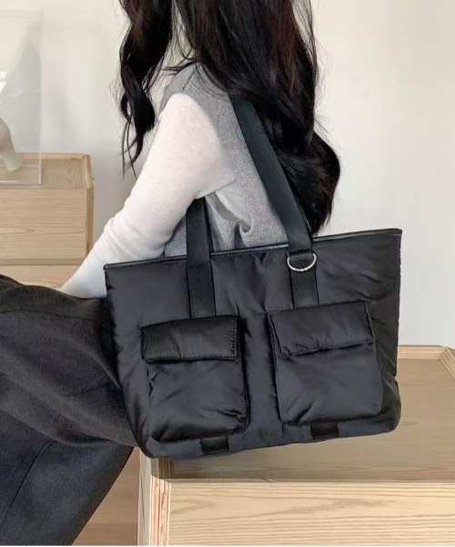 セール】キルティングアウトポケットトートバッグ（ショルダーバッグ