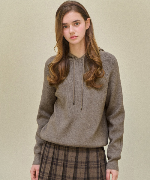 SLOWLOLLI（スローローリ）の「Pure mist hoodie_4 Colors（ニット/セーター・レディース・アイボリー/ブラック/ブラウン/ダークグレー・FREE）」の6枚目の写真