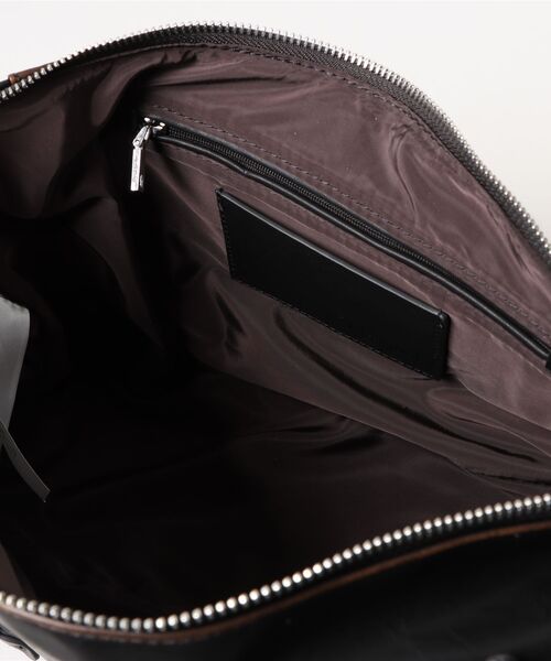 Desigual(デシグアル)の「ゴールド エンブロイダリー ショルダーバッグ(ハンドバッグ・レディース・ブラウン・FREE)」の4枚目の写真