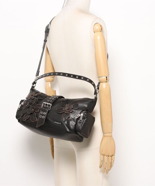 Desigual(デシグアル)の「ゴールド エンブロイダリー ショルダーバッグ(ハンドバッグ・レディース・ブラウン・FREE)」の10枚目の写真