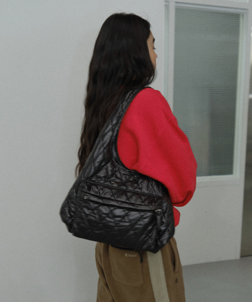 EN OR（エンオール）の「[CORE] QUILTED BAG - BLACK（ショルダーバッグ・レディース・その他・FREE）」の2枚目の写真