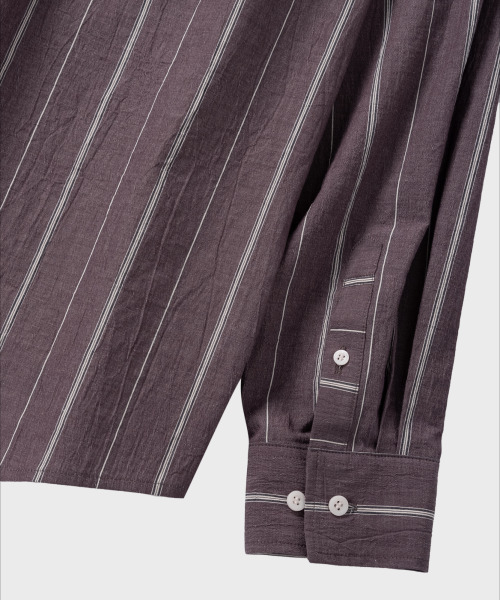 NONBLANK(ノンブランク)の「クラフトウォッシングストライプシャツ_ワイン(シャツ/ブラウス・メンズ・バーガンディー・MEDIUM/LARGE/X-LARGE)」の7枚目の写真