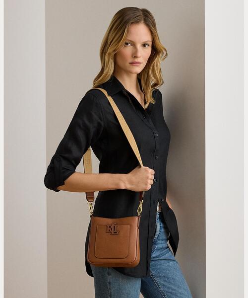 ペブルド レザー スモール Cameryn クロスボディ（ショルダーバッグ