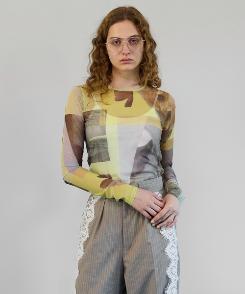 MAISON SPECIAL(メゾンスペシャル)の「Photo Collage Mesh Tops/フォトコラージメッシュトップス(Tシャツ/カットソー・レディース・イエロー/ブルー/グレー・FREE)」の3枚目の写真