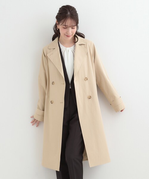 SHOO・LA・RUE（シューラルー）の「【S-LL/撥水】通勤や学校行事にも ロングトレンチコート（トレンチコート・レディース・ベージュ/ネイビー・01/02/03/04）」の3枚目の写真