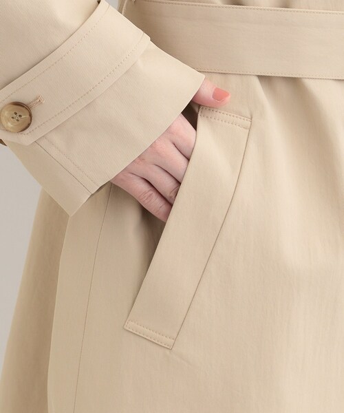 SHOO・LA・RUE（シューラルー）の「【S-LL/撥水】通勤や学校行事にも ロングトレンチコート（トレンチコート・レディース・ベージュ/ネイビー・01/02/03/04）」の20枚目の写真