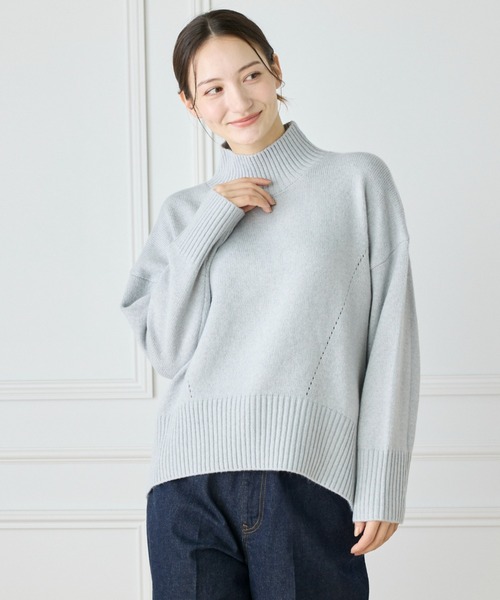 ハイネックニットプルオーバー