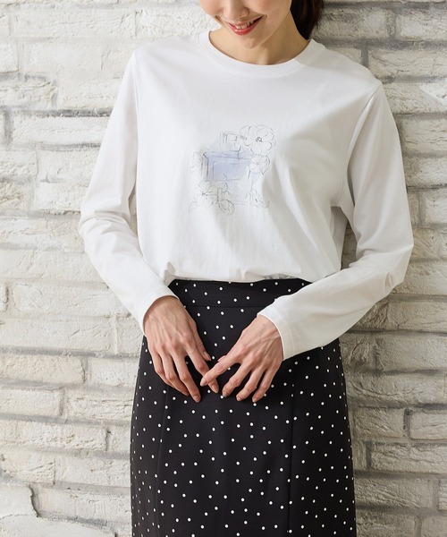 Honeys(ハニーズ)の「イラストプリントTシャツ(Tシャツ/カットソー・レディース・ホワイト系その他2/ラベンダー/ピンク/ホワイト系その他3・S/M/LL/L)」の1枚目の写真