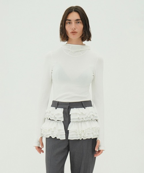 CLANE(クラネ)の「SOFT HOODED HIGH NECK TOPS(Tシャツ/カットソー・レディース・グレー/ホワイト・F)」の5枚目の写真