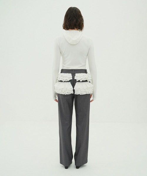 CLANE(クラネ)の「SOFT HOODED HIGH NECK TOPS(Tシャツ/カットソー・レディース・グレー/ホワイト・F)」の9枚目の写真